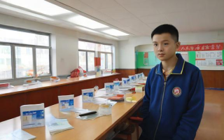 陈经纶高中食堂究竟怎么样？