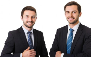 如何有效地与客户进行沟通？