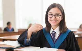 研究生教育的最佳年龄是多少？如何把握选择与机遇？