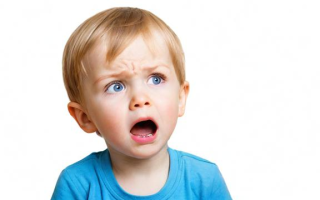 如何应对孩子不爱说话的情况？