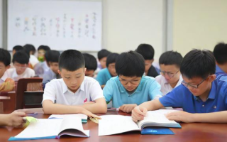 国考与高考，哪个更具挑战性？