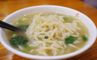 南雅中学的餐饮质量如何？
