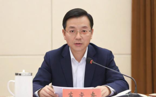 尹忠刚研究生如何深耕学术前沿？