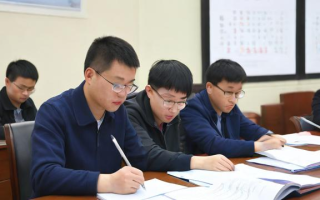 如何报名参加高考？