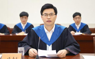 穆青班研究生课程设置与培养目标有何独特之处？