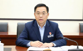 直白型，广西公务员考试究竟考哪些内容？，广西公务员考试具体考什么科目呢？，引导思考型，广西公务员考试，你知道都考些什么吗？，想参加广西公务员考，到底考啥要清楚！，强调重点型，广西公务员考试，重点考查哪些内容呀？，广西公务员考试，关键考的是什么呢？