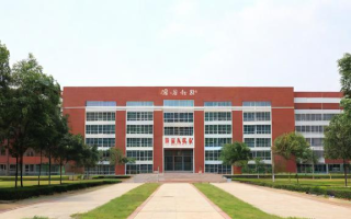 闽侯虎峰中学的教育质量如何？