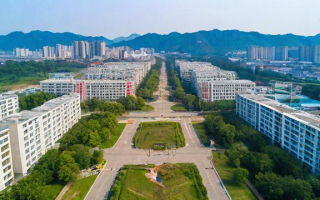 广丰区这几年中考怎么样