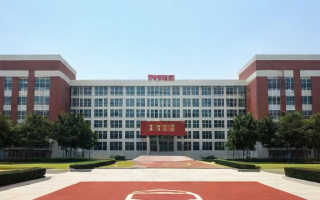 如何从中专生成功升入大学？