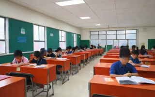 宁波华茂中加班的教学质量与效果如何？