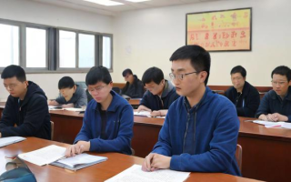 如何准备国考面试视频环节以提升表现？