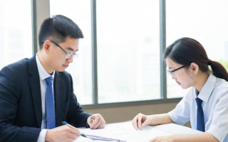 文艺风，- 温州读在职研究生，能否寻得知识与职场的诗意交融？，直白风，- 在温州读在职研究生，到底有哪些实际收获呢？，悬念风，- 温州读在职研究生，背后藏着怎样的求学故事？