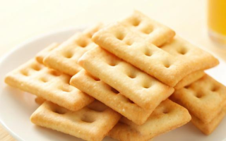 零食日语怎么说？