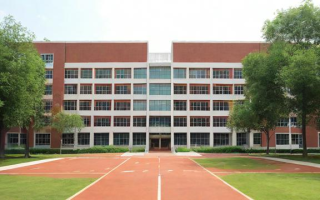 龚路中学高中究竟表现如何？