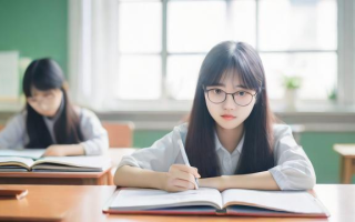 自考究竟如何？探索其优势与挑战