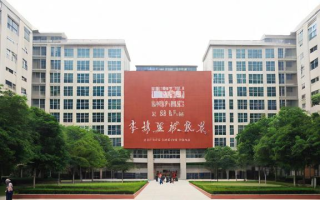 铜仁八中，一所寄宿制高级中学的全面解析