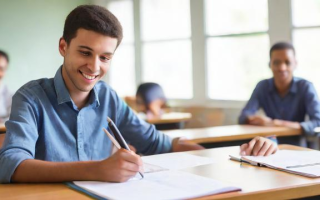 考试用英语怎么写