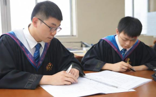 研究生工科开题报告，如何确保研究题目的创新性和可行性？