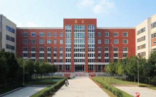 沈阳共青团中学教学质量与校园环境究竟如何？