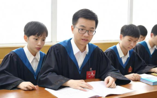 研究生考试机构哪家强？如何选择适合自己的培训机构？