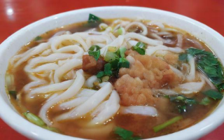 模范中学的伙食究竟怎么样？