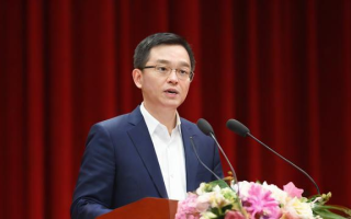 怎么上台演讲不紧张，如何有效克服上台演讲时的紧张情绪？
