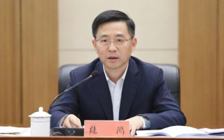 研究生刘荣如何平衡学术探索与社会责任？