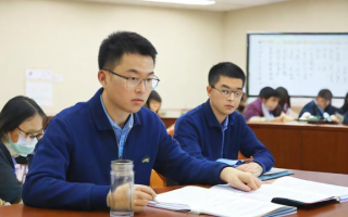 国考四级考试难度如何，通过率大概是多少？