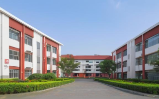 福州第十一中学教学质量与特色教育有哪些优势？