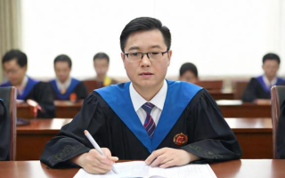 研究生公共管理专业，探索未来公共服务的领导者
