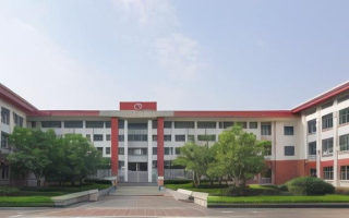 南昌十九中适合孩子吗？教学质量与办学特色深度解析