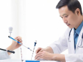 如何考取针灸师资格证？