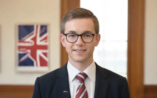 英国研究生cv怎么写