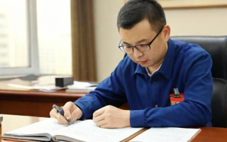 二建实务怎么复习，二建实务复习攻略，如何高效备考？