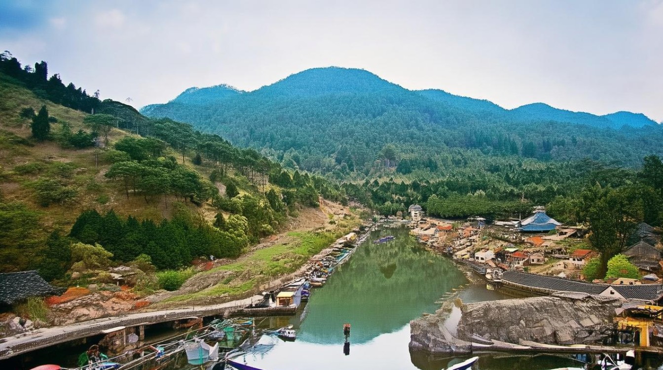 江汉大学一本录取分数线是多少?2025年最低多少分能上?-图1 江汉大学一本录取分数线是多少?2025年最低多少分能上?-图1