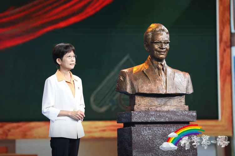 刘鸿志毕业于哪所大学？-图3