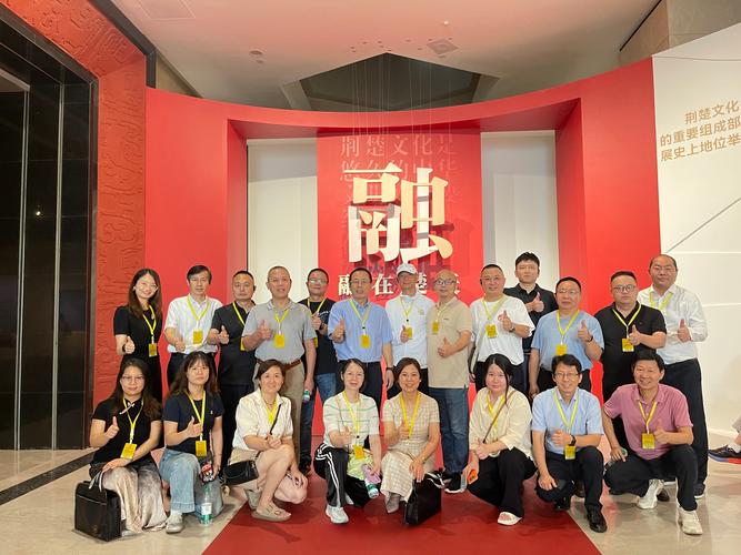 余峰政治是哪个大学-图3 余峰政治是哪个大学-图3