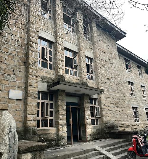 西科大土木专业具体在哪个校区就读?-图2 西科大土木专业具体在哪个校区就读?-图2