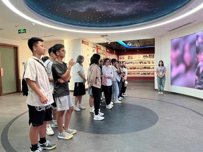 方铭属于北京语言大学哪个学院？-图3