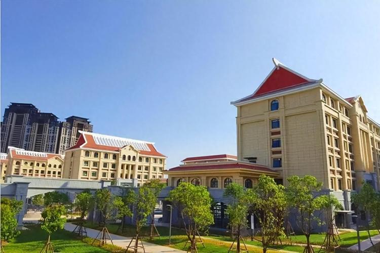 福建学科英语学校怎么选？-图1