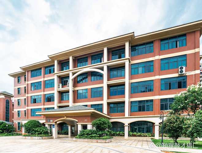 南昌新思维学校官网有何特色？-图1