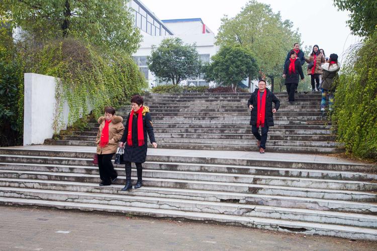 秋林高中录取分数线是多少？-图3