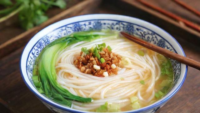 如何制作地道的广东汤粉？独家秘诀大公开！-第2张图片-益智教育网