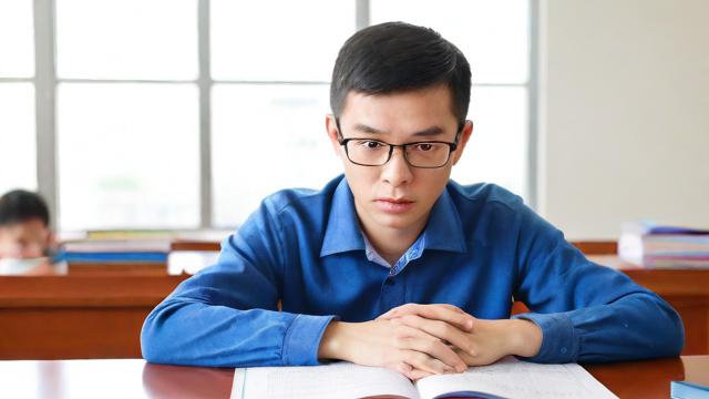 高考失利后,未来道路如何选择?-第1张图片-益智教育网 高考失利后,未来道路如何选择?-第1张图片-益智教育网