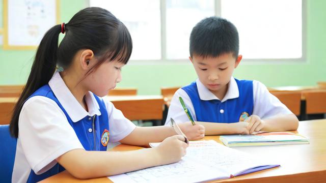 初三学生如何有效提高英语学习效果?-第2张图片-益智教育网 初三学生如何有效提高英语学习效果?-第2张图片-益智教育网