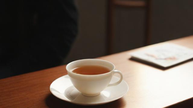 喝茶英文怎么说（喝茶英文怎么说白子翻译）-第1张图片-益智教育网