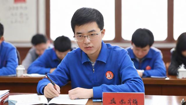 成人中专报名流程是怎样的?-第2张图片-益智教育网 成人中专报名流程是怎样的?-第2张图片-益智教育网