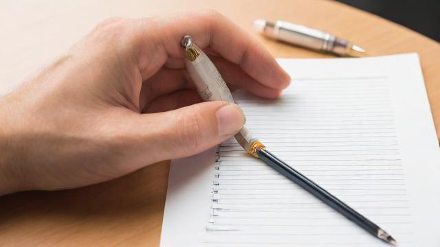 电工证复审流程、材料及常见问题全解答-第1张图片-益智教育网 电工证复审流程、材料及常见问题全解答-第1张图片-益智教育网
