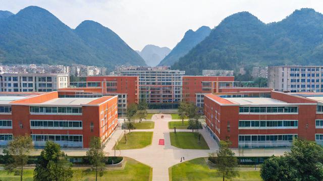 富源小学教学质量如何?师资、环境、口碑全面解析-第1张图片-益智教育网 富源小学教学质量如何?师资、环境、口碑全面解析-第1张图片-益智教育网