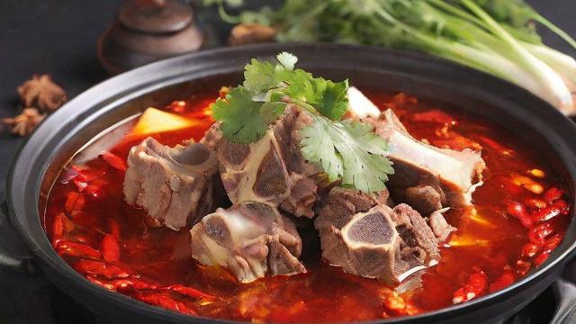 牛骨头火锅怎么做(牛骨头火锅怎么做视频教程)-第2张图片-益智教育网 牛骨头火锅怎么做(牛骨头火锅怎么做视频教程)-第2张图片-益智教育网